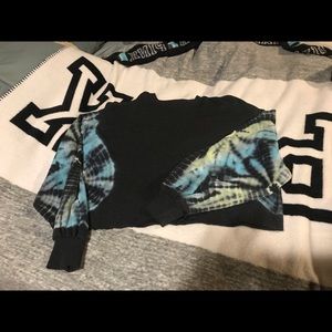 Vs pink crop sweater